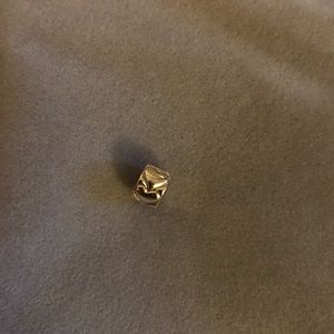 Pandora Auth. gold heart charm